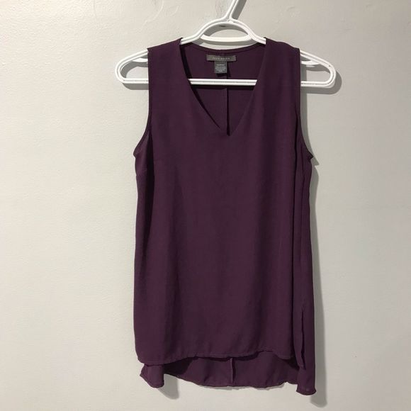 Suzy Shier Purple Sleeveless V-neck Blouse Size XS - Picture 1 of 5
